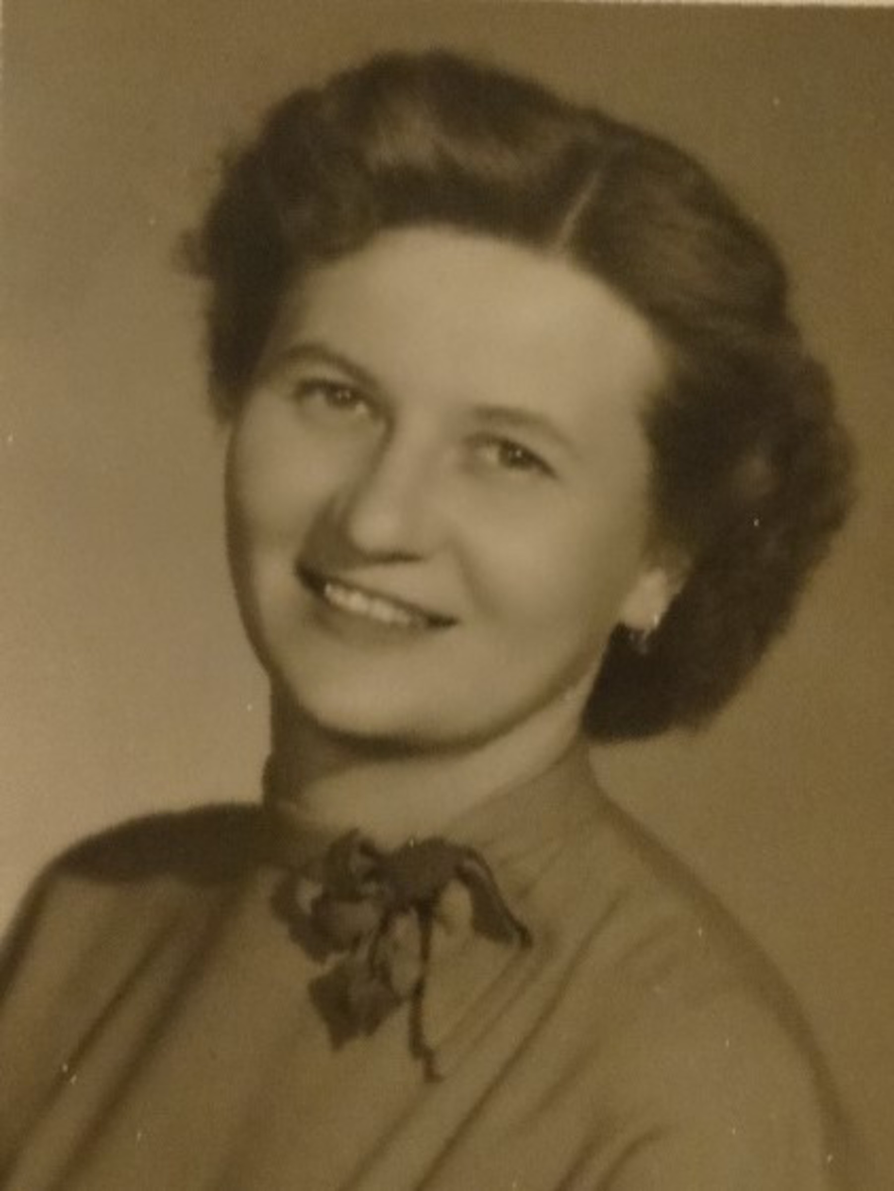 Marta Košťálová (1940s)
