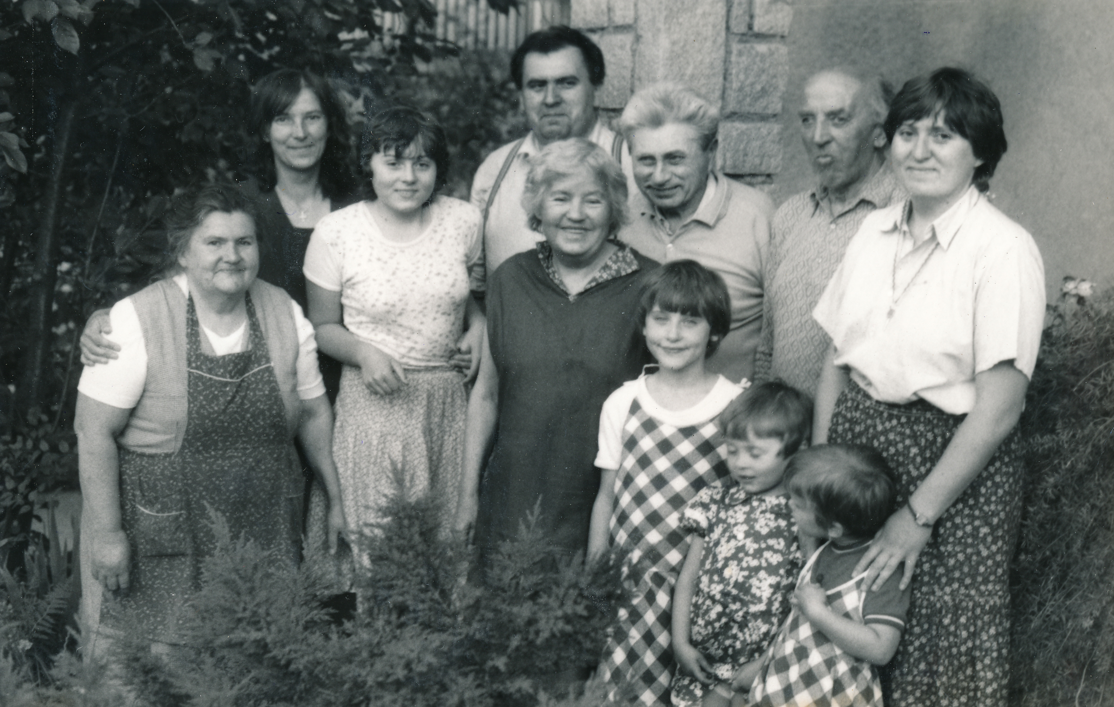 Lenka Kocourová with her family in 1985. Lenka quite right, Lenka´s mum quite left, second right her cousin, Zora Rysová.
