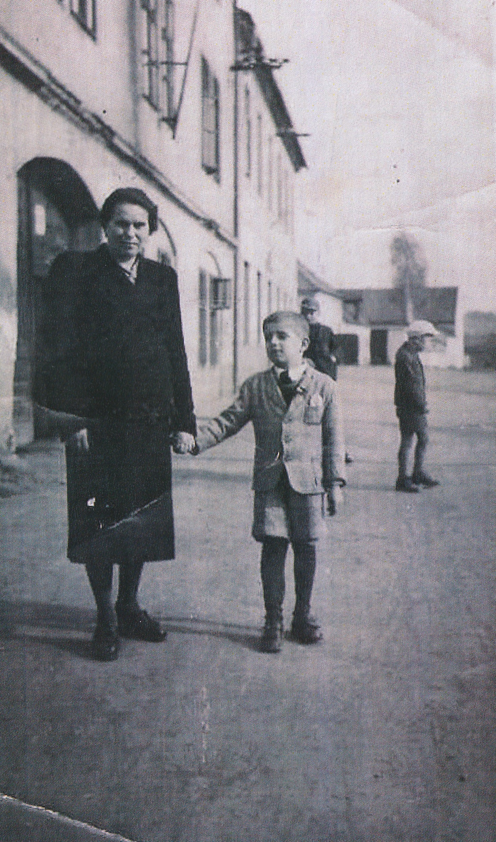 Václav Hora with his grandmother, Nýřany, 1943