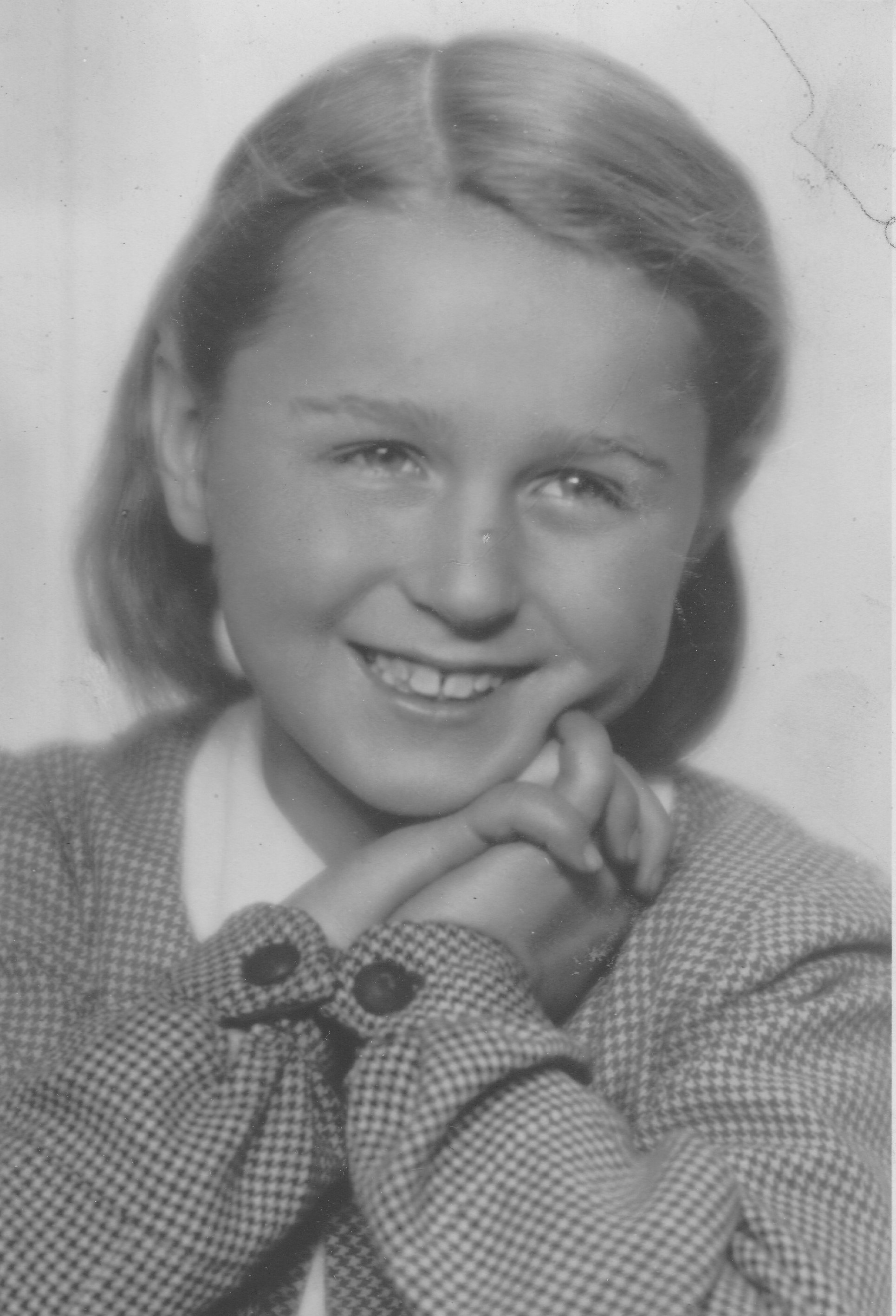 Ema Barešová, circa 1940