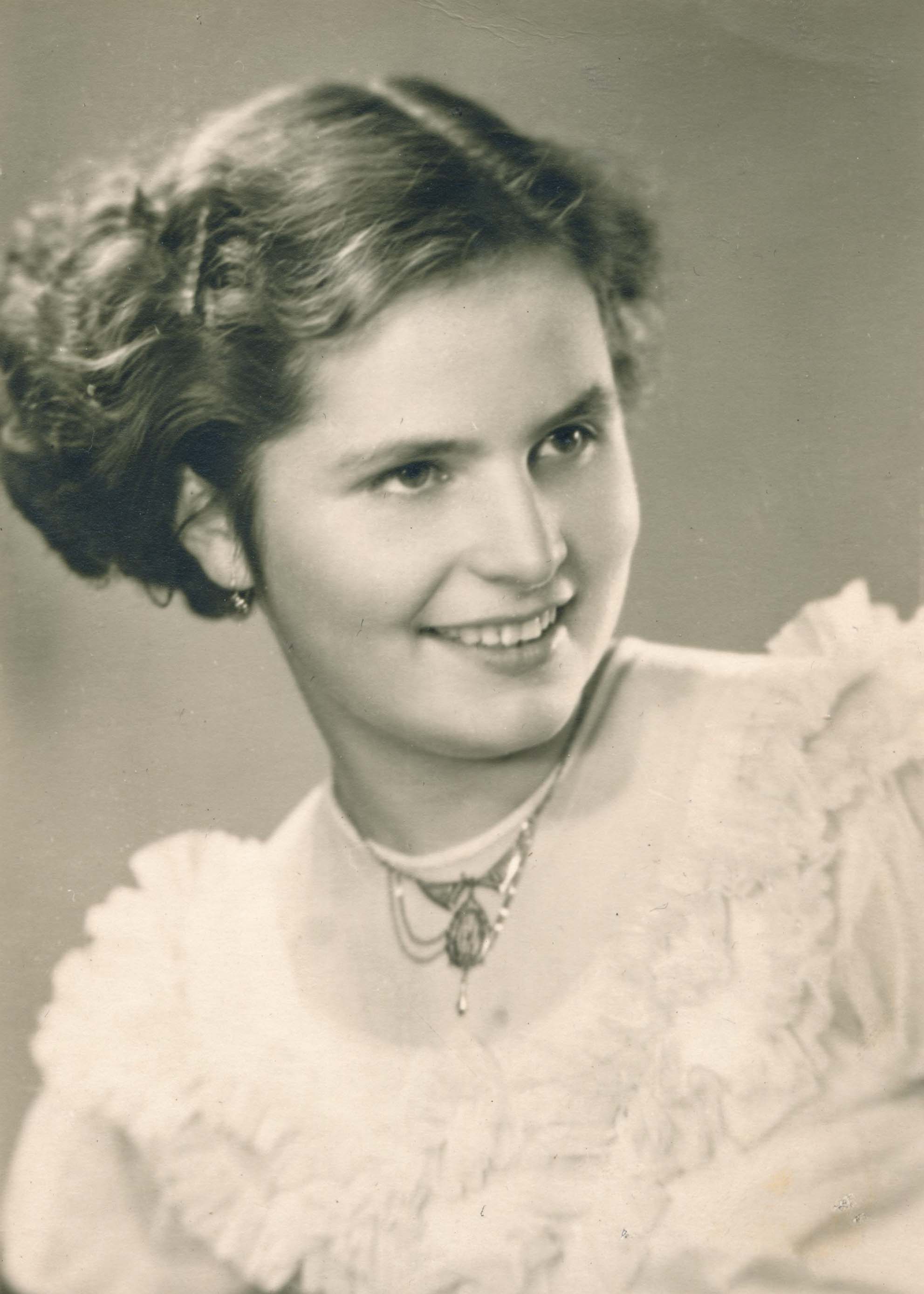 Božena Mannová, 1957