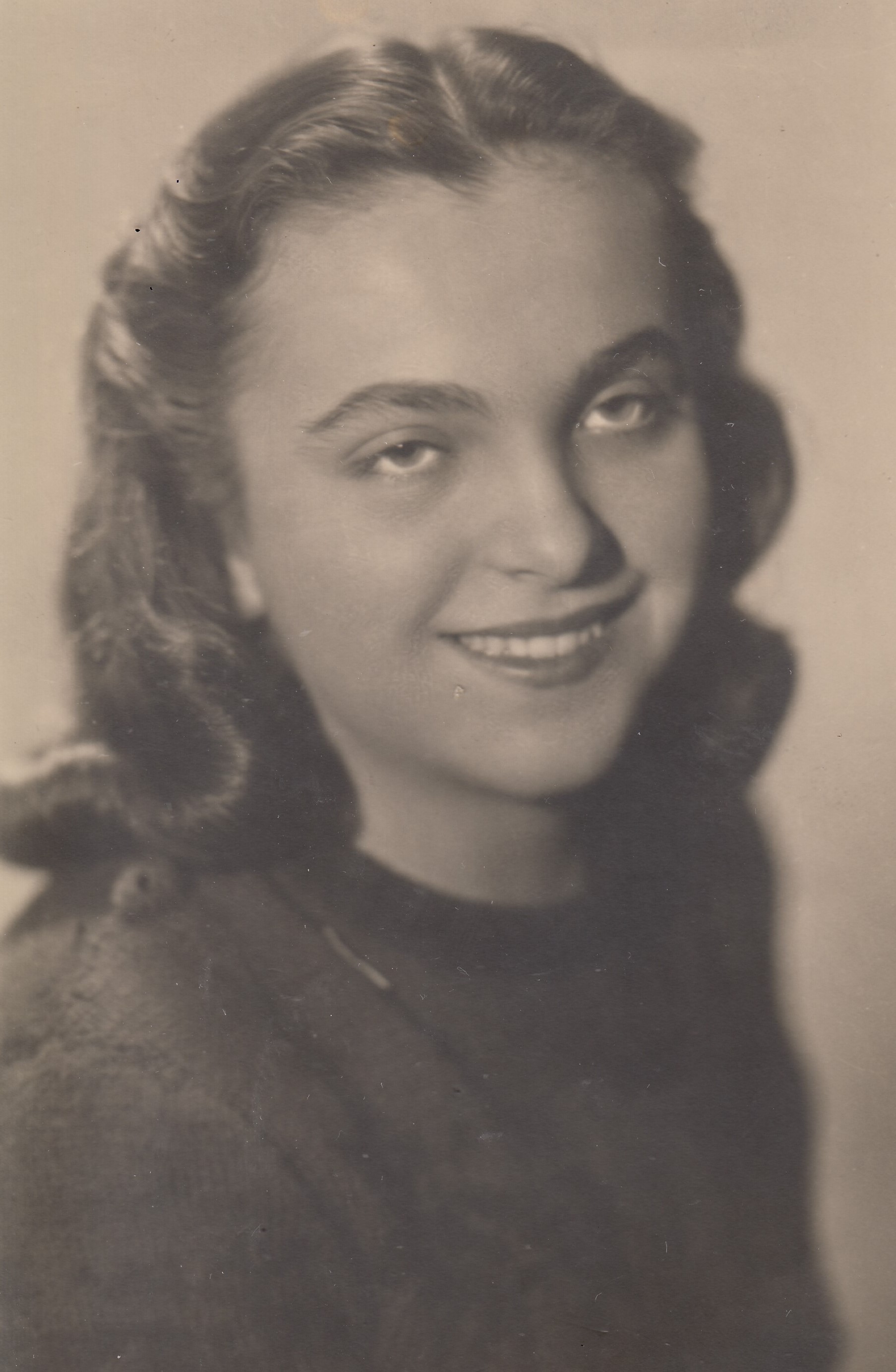 Libuše Jedličková around the year 1945