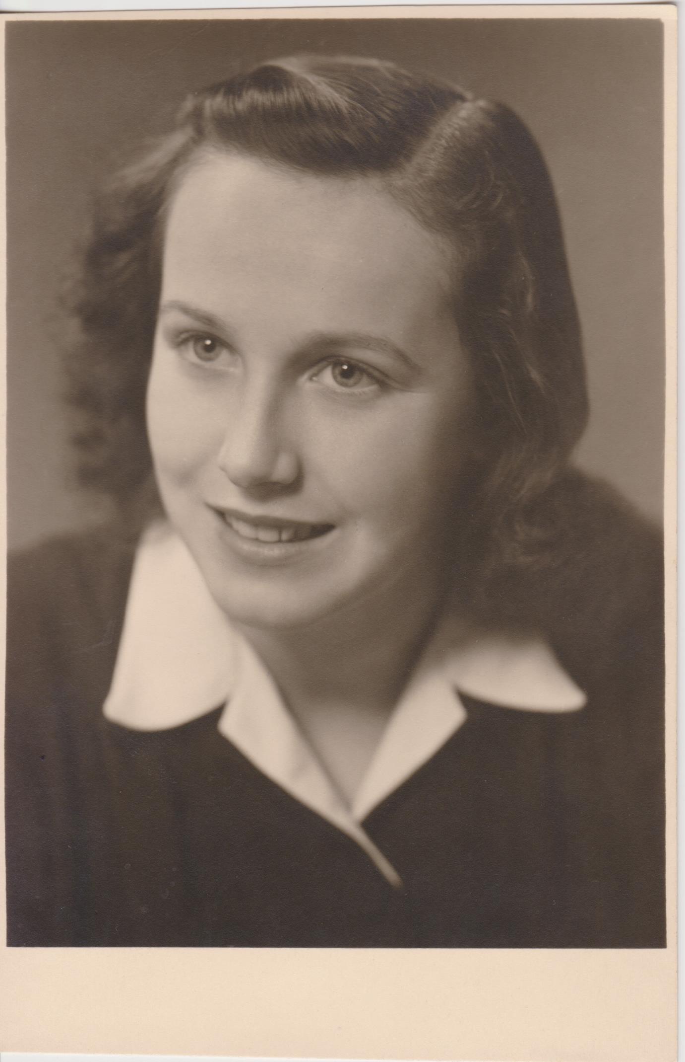 Eva Matoušková in 1948