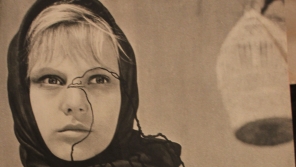 Kateřina Irmanovová na plakátu k filmu Holubice z roku 1960. Foto: Paměť národa/archív Kateřiny Irmanovové 