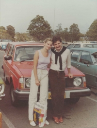 Albín and Júlia at the arrival to Australia, Sydney, September 1981