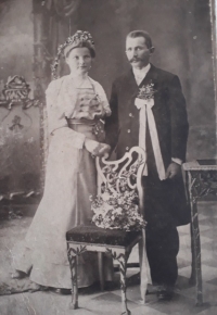 Aurelie and Štefan Rotter from a secluded place in Hynčice nad Moravou, where Anna Matysová (Kršková) served