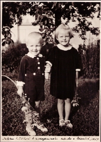 With his sister, 1939