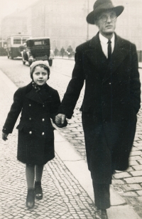 Se strýcem Jendou, 1933