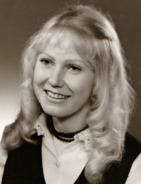 Marta Janasová as a graduate in 1974
