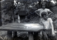 Adam Rucki with his younger sister Alena / Bukovec kolem roku 1959