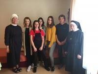 Pupils of ZŠ Pod Marjánkou with Sister Brigita and Sister Remígia in the Home of St. Charles Borromeo