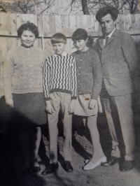 Witness’ family, circa 1966