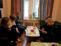 Při setkání s žáky zapojenými do projektu Příběhy našich sousedů 8.1.2019