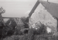Bývalý obytný dům a chlév v Horních Polžicích