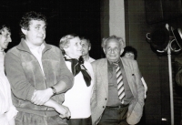 Pavel Taussig se svými rodiči na návštěvě filmového festivalu "Smích Karla Poláčka", Rychnov nad Kněžnou 1988