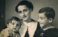 Ivan Lefkovits, Alžběta Lefkovitsová, Pavel Lefkovits, 1938