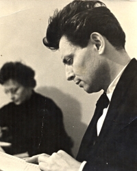 Milan Sedláček preparing for the orchestra performance