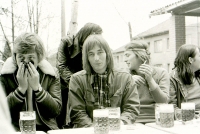 Petr Tomíšek (with a headband) with friends from the Na Andělce pub on a cycling trip to Karlštejn (April 1, 1977) 
