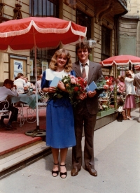 Eva Vorlíček university graduation ceremony, in the photo with J. Kárník / 1985