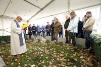 Before the start of the exhumation process of pastor Josef Toufar, a mass led by Tomáš Petráček, who is also a postulator of beatification proceedings, was held at the Ďáblice Cemetery / November 2014
