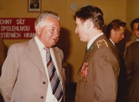 S Josefem Novotným, místopředsedou ONV Gottwaldov (vlevo)