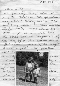 A letter from Israel with the photo of Miriam Zigmundová and her brother Dušan