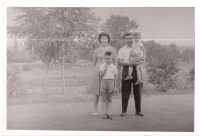 Božena Škrabalová's family in the 1950s, the exact age of the witness does not know.