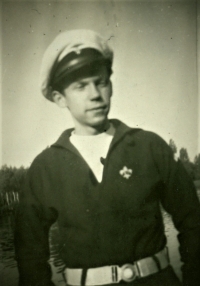 Vlastimil Krejčí a water scout - led the Nymburk squad; Elbe; 2nd half of the 1940s