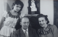 Lea Špalková with her parents, 1953 