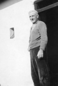 Vladimír´s grandfather Karel Brož (former mayor of the village and legionnaire) in front of adobe cottage in Litohlavy, mid 1970s