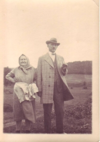 In the photo, the most prominent figure from the Císař family, Čeněk Císař with his mother.
