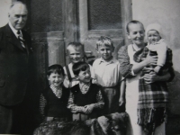 Ladislav Císař with his Austrian grandmother and grandfather - top row, first left.
