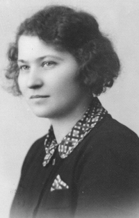 The mother in 1941