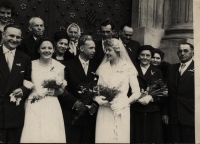 A wedding of the witness with Vlastimil Krejčí, New Town Hall in Prague, March 24, 1961