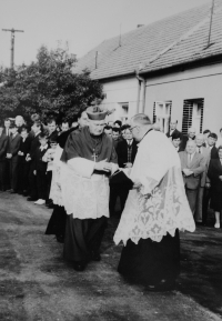 The bishop Karel Skoupý and the pastor Jan Klíma during the confirmation in Moutnice in 1969