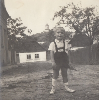 In Humprecht in 1943