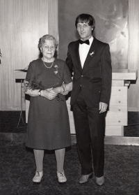Antonín Kábele with his mother