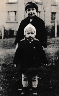Antonín Kábele with his older brother