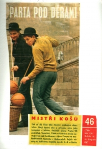 Jiří Zídek (left) on the cover of the Stadion magazine (November 1967)