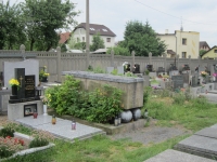 Hrob Jana Zajíce ve Vítkově v roce 2015