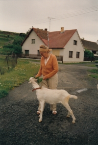 Maminka pamětnice Marie Klasová, 1993