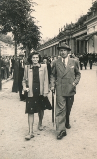 Zdeňka Velímská with a friend, 1946, Karlovy Vary