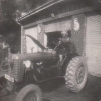 Ludmila Hochmanová as a tractor driver