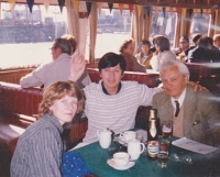 Mewes with his father in Hamburg in 1983