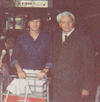 Mewes with his father in Hamburg in 1983