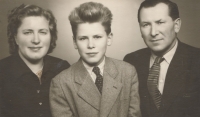 The Vrana family in 1961
