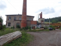 Původně jedna z mála továren vyrábějící lyže v Československu