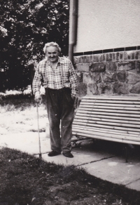 Bedřich Hanauer Sr. in his new home in Lípa where the Hanauer family had moved in 1967