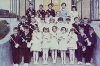 First Holy Communion, the whole class, Jarmila in the second row, second on the right, 1969 