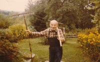 Otec pamětníka v roce 1985